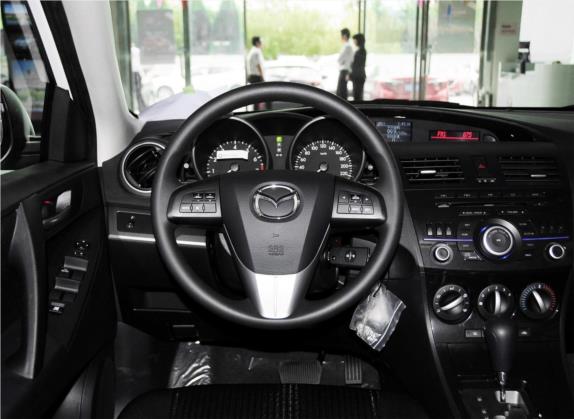 马自达3星骋 2015款 两厢 1.6L 自动精英型 中控类   驾驶位