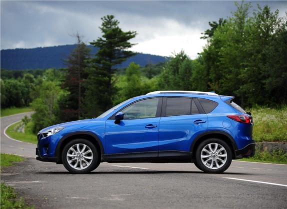 马自达CX-5 2013款 2.5L 自动四驱旗舰型 外观   正侧