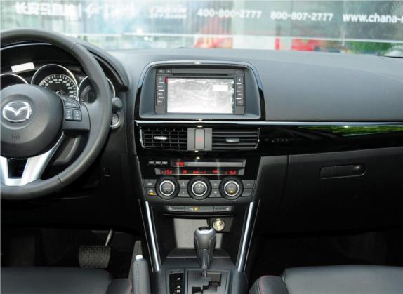 马自达CX-5 2013款 2.0L 自动四驱尊贵型 中控类   中控台