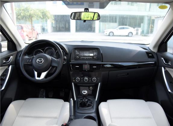 马自达CX-5 2015款 2.0L 手动两驱舒适型 中控类   中控全图