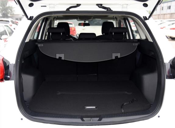 马自达CX-5 2015款 2.0L 自动两驱都市型 车厢座椅   后备厢