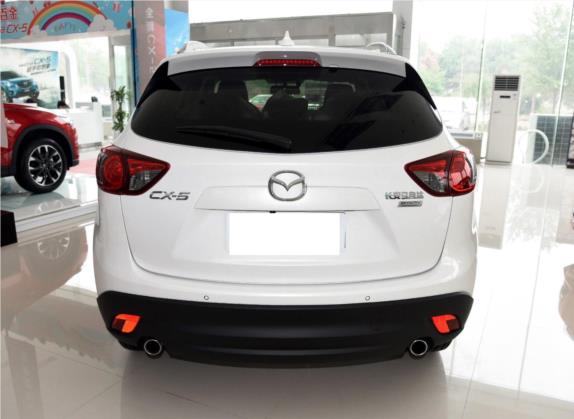 马自达CX-5 2015款 2.0L 自动四驱豪华型 外观   正后