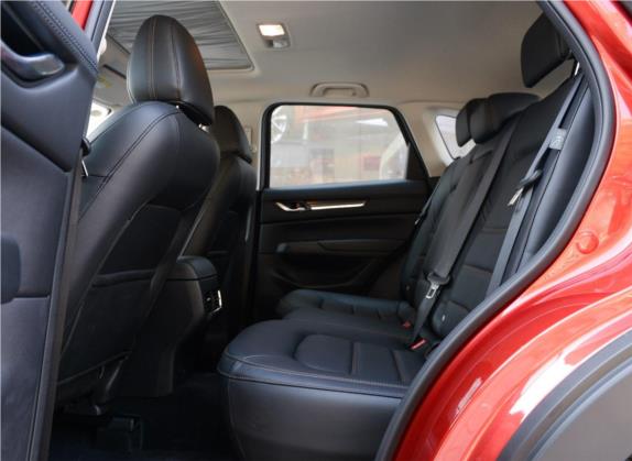 马自达CX-5 2017款 2.0L 自动两驱智享型 国V 车厢座椅   后排空间