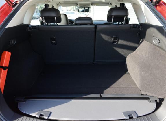 马自达CX-5 2017款 2.0L 自动两驱智享型 国V 车厢座椅   后备厢