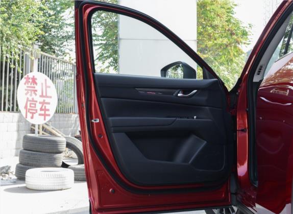 马自达CX-5 2017款 2.0L 自动两驱智享型 国V 车厢座椅   前门板