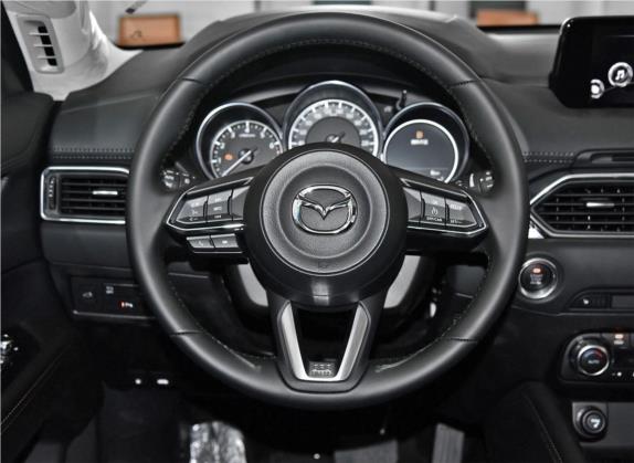 马自达CX-5 2017款 2.5L 自动两驱智尊型 国V 中控类   驾驶位