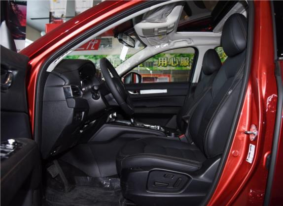 马自达CX-5 2017款 2.5L 自动四驱智尊型 国V 车厢座椅   前排空间