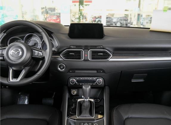 马自达CX-5 2018款 2.5L 自动四驱i-ELOOP智尊型 国VI 中控类   中控台