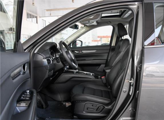 马自达CX-5 2018款 2.5L 自动四驱i-ELOOP智尊型 国VI 车厢座椅   前排空间