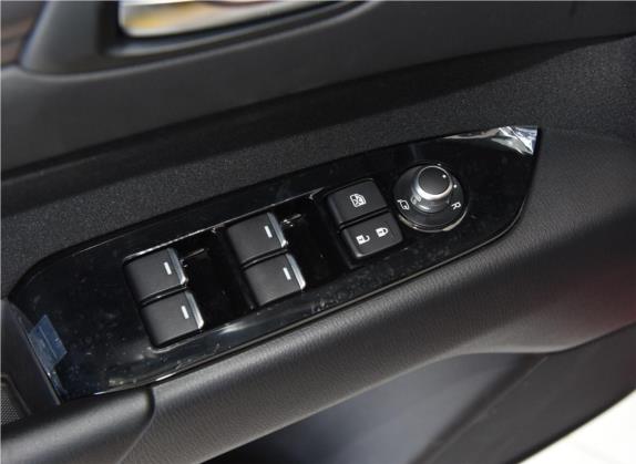 马自达CX-5 2019款 云控版 2.0L 自动两驱智尚型 国VI 车厢座椅   门窗控制