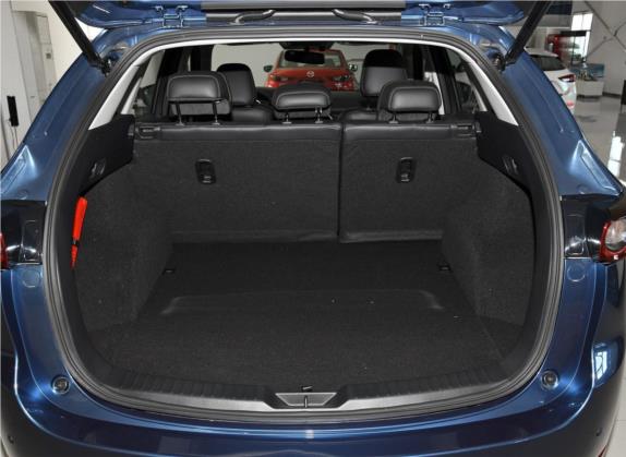 马自达CX-5 2019款 云控版 2.5L 自动两驱智尊型 国VI 车厢座椅   后备厢