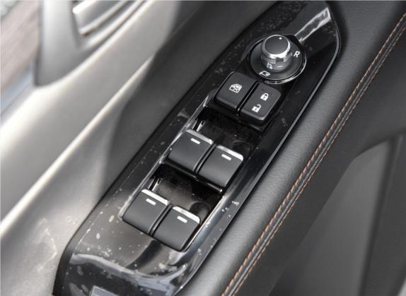 马自达CX-5 2020款 2.5L 自动四驱智尊型 车厢座椅   门窗控制