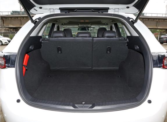 马自达CX-5 2020款 改款 2.5L 自动四驱智尊型 车厢座椅   后备厢