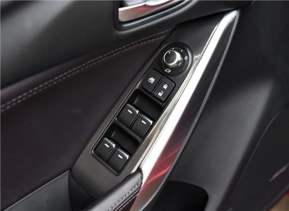 阿特兹 2017款 2.5L 蓝天尊崇版 车厢座椅   门窗控制