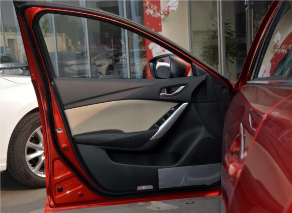 阿特兹 2018款 2.0L 蓝天时尚版 国V 车厢座椅   前门板