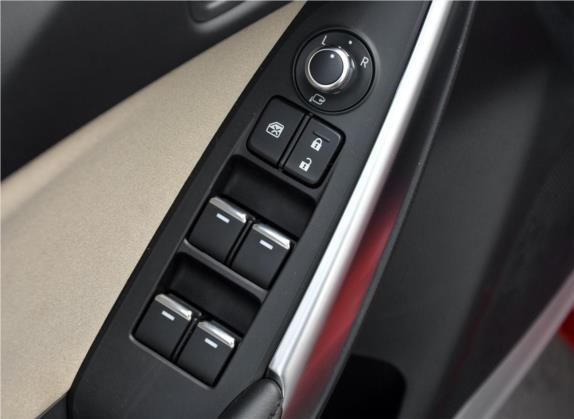 阿特兹 2018款 2.0L 蓝天时尚版 国V 车厢座椅   门窗控制