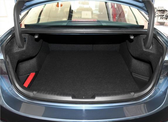 阿特兹 2018款 2.0L 智领科技版 国V 车厢座椅   后备厢