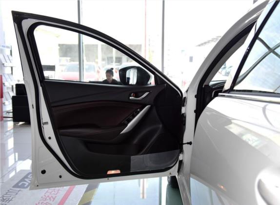 阿特兹 2018款 2.0L 蓝天豪华版 国VI 车厢座椅   前门板