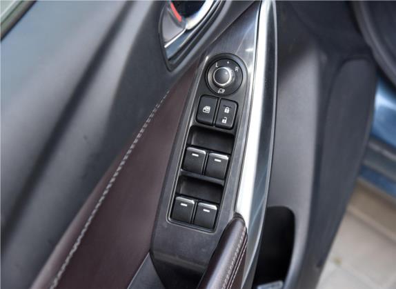 阿特兹 2018款 2.0L 蓝天尊贵版 国VI 车厢座椅   门窗控制