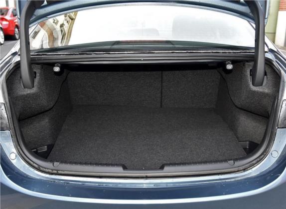 阿特兹 2018款 2.5L 蓝天运动版 国VI 车厢座椅   后备厢