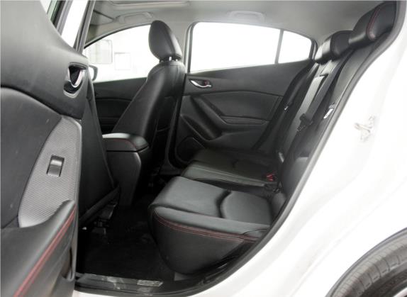 马自达3 昂克赛拉 2014款 两厢 2.0L 自动旗舰型 车厢座椅   后排空间
