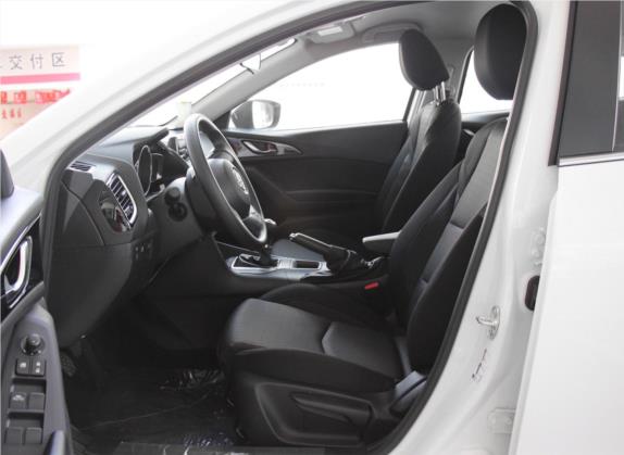 马自达3 昂克赛拉 2014款 三厢 1.5L 手动舒适型 车厢座椅   前排空间