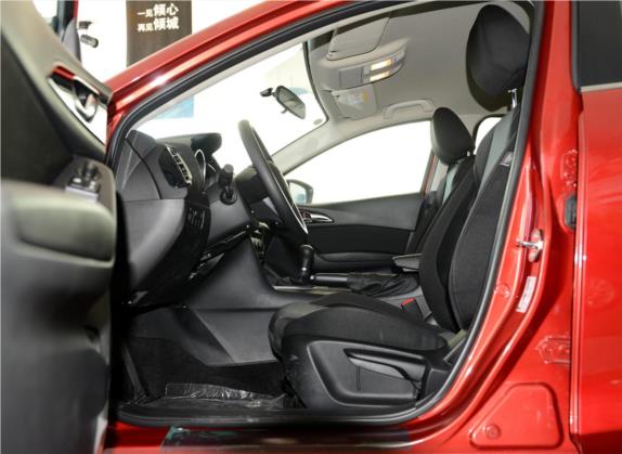 马自达3 昂克赛拉 2014款 两厢 1.5L 手动舒适型 车厢座椅   前排空间