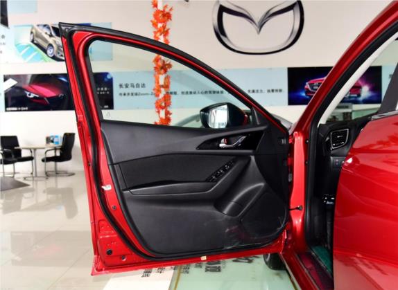 马自达3 昂克赛拉 2016款 三厢 1.5L 自动舒适型 车厢座椅   前门板