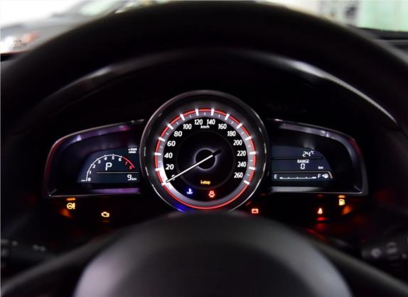 马自达3 昂克赛拉 2016款 三厢 1.5L 自动舒适型 中控类   仪表盘