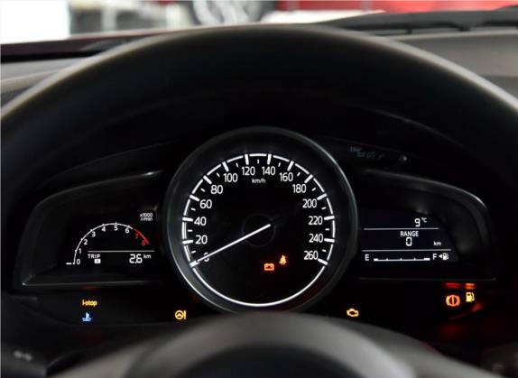 马自达3 昂克赛拉 2017款 三厢 1.5L 手动豪华型 国V 中控类   仪表盘