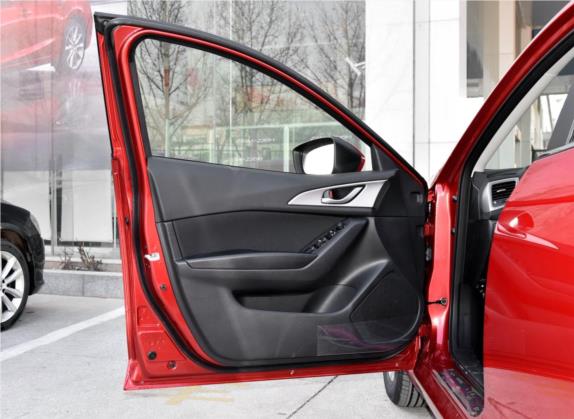 马自达3 昂克赛拉 2017款 两厢 1.5L 自动舒适型 国V 车厢座椅   前门板