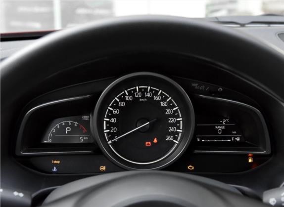 马自达3 昂克赛拉 2017款 两厢 1.5L 自动舒适型 国V 中控类   仪表盘
