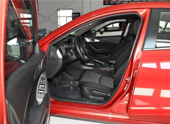 马自达3 昂克赛拉 2019款 云控版 三厢 1.5L 自动舒适型 国V 车厢座椅   前排空间