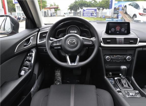马自达3 昂克赛拉 2019款 云控版 三厢 1.5L 自动豪华型 国VI 中控类   驾驶位