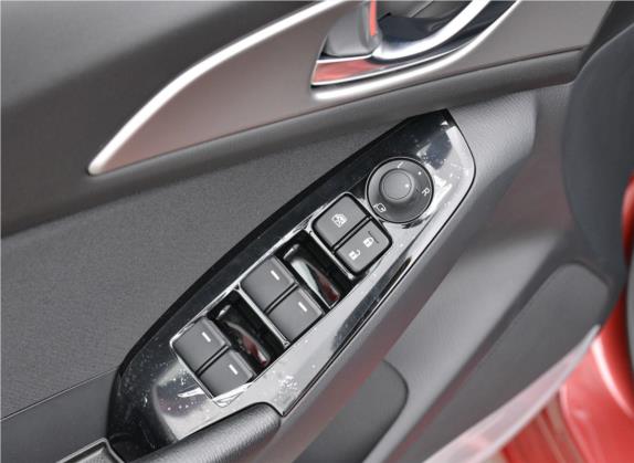马自达3 昂克赛拉 2019款 云控版 三厢 1.5L 自动豪华型 国VI 车厢座椅   门窗控制