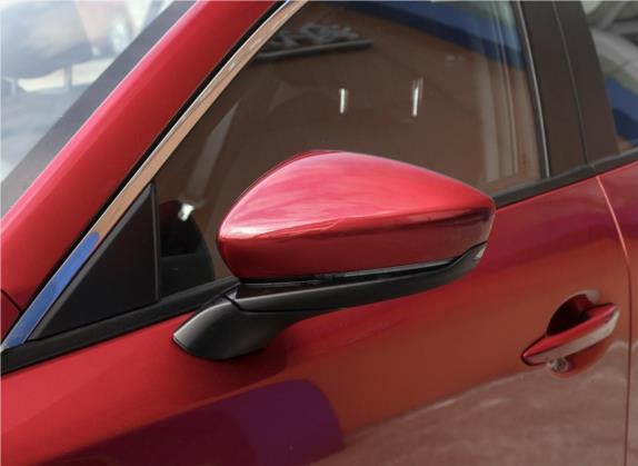 马自达3 昂克赛拉 2020款 2.0L 自动质炫版 外观细节类   外后视镜