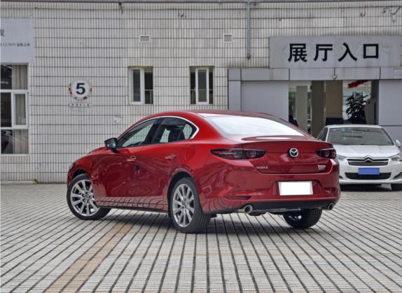 马自达3 昂克赛拉 2020款 2.0L X压燃尊荣型 外观   斜后