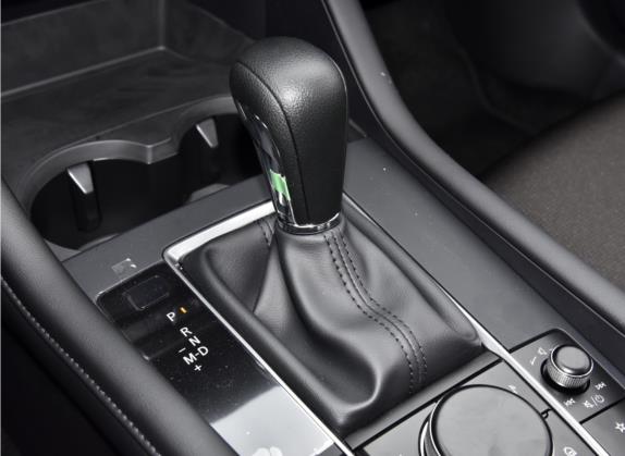 马自达3 昂克赛拉 2021款 1.5L 自动质悦版 中控类   挡把