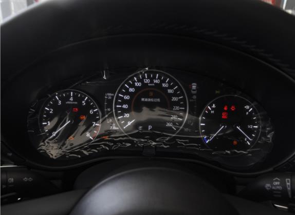 马自达3 昂克赛拉 2022款 2.0L 自动质雅版 中控类   仪表盘