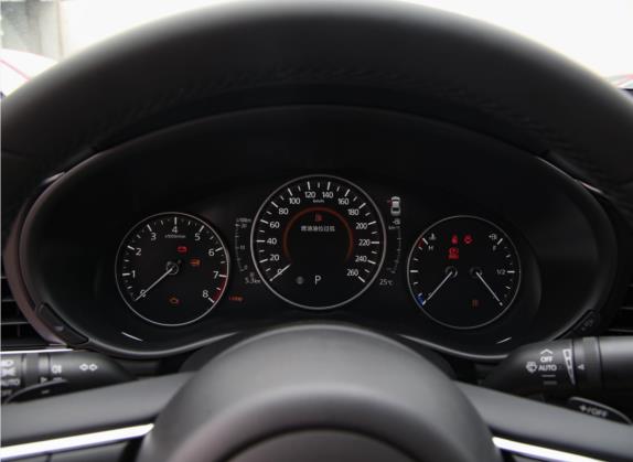 马自达3 昂克赛拉 2022款 2.0L 自动质耀版 中控类   仪表盘