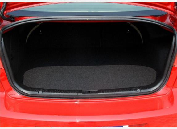 马自达3 2009款 1.6L 自动天窗版 车厢座椅   后备厢