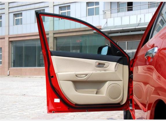 马自达3 2009款 1.6L 自动天窗版 车厢座椅   前门板