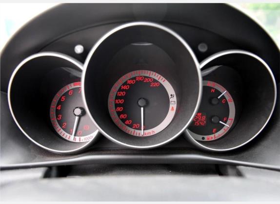马自达3 2010款 2.0L 手动经典运动型 中控类   仪表盘