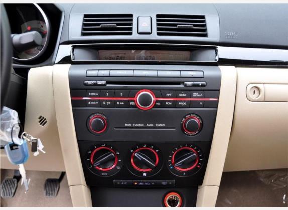 马自达3 2010款 1.6L 手动经典时尚型 中控类   中控台