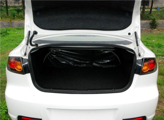 马自达3 2012款 1.6L 手动经典特惠型 车厢座椅   后备厢