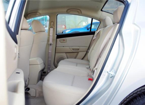 马自达3 2012款 1.6L 自动经典特惠型 车厢座椅   后排空间