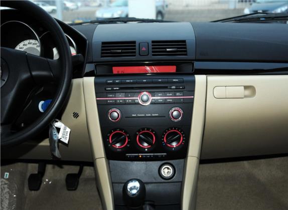 马自达3 2012款 1.6L 手动经典标准型 中控类   中控台