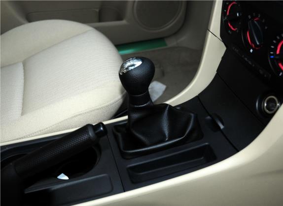 马自达3 2012款 1.6L 手动经典标准型 中控类   挡把