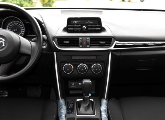 马自达CX-4 2016款 2.0L 自动两驱蓝天活力版 中控类   中控台