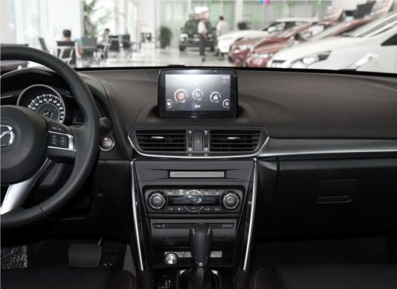 马自达CX-4 2016款 2.0L 自动两驱蓝天品位版 中控类   中控台